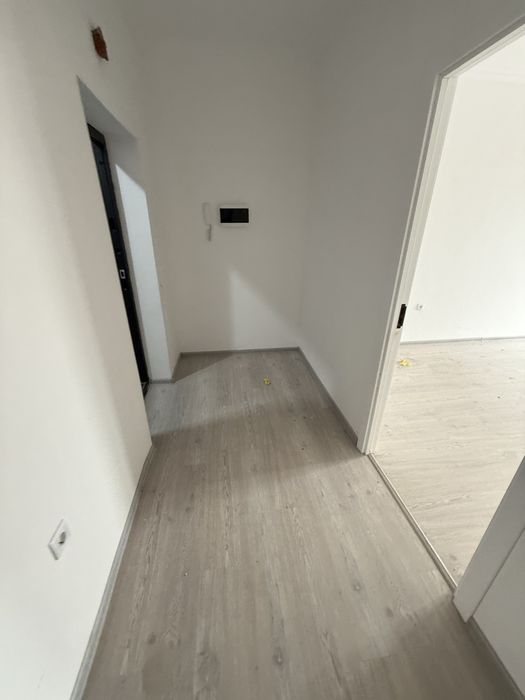 Срочна срочна сотилади сергели хонобод метро 11 бекат енида