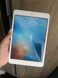 iPad Apple functională
