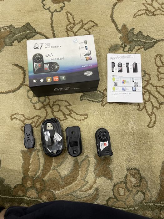 Srochna sotiladi mini kamerea