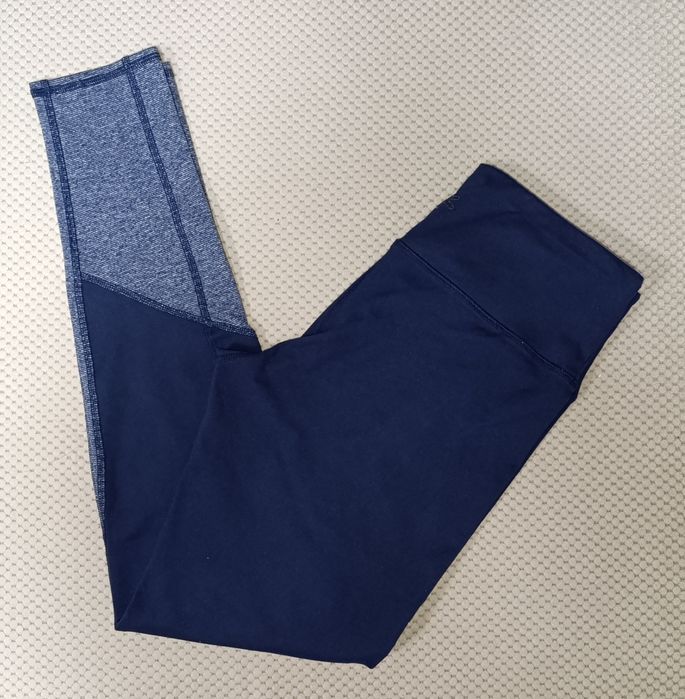 Продавам Горнища и долнища