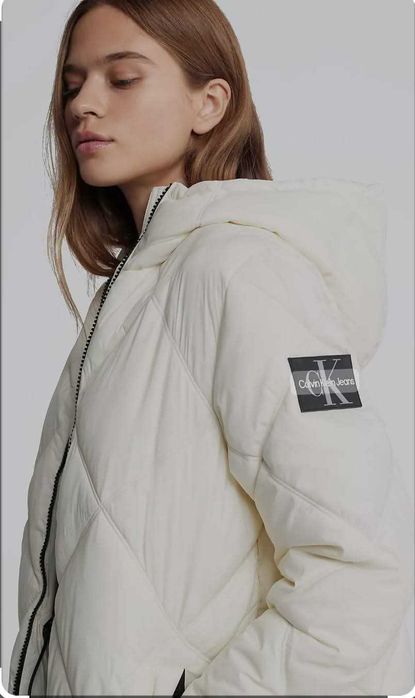 Calvin Klein палто