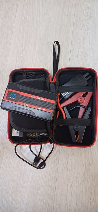 Пусковое устройство/бустер для запуска автомобиля