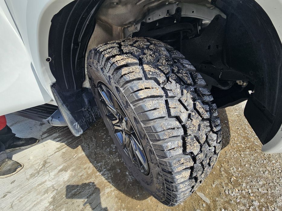 Toyota Hilux VIII 2.4d 150к.с. GR На части