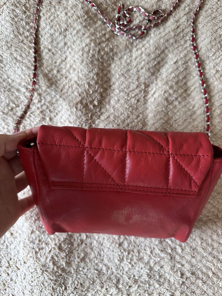 Червена кожена чанта Asos