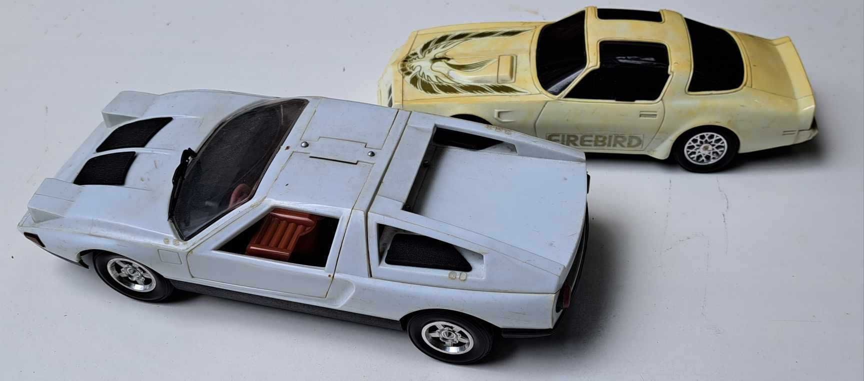 Пластмасови Mercedes C111 и Pontiac Firebird