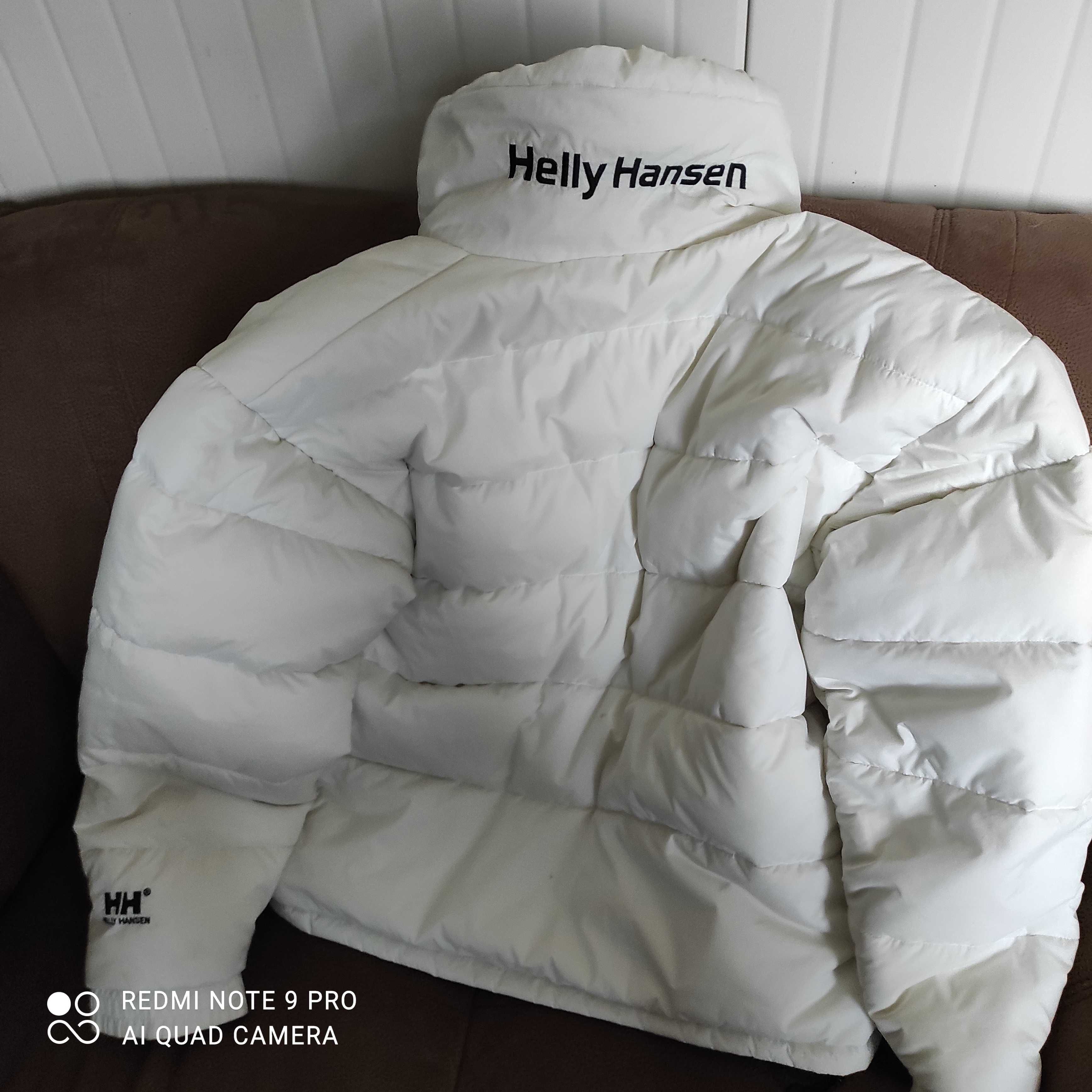 Helly Hansen -пухено яке.