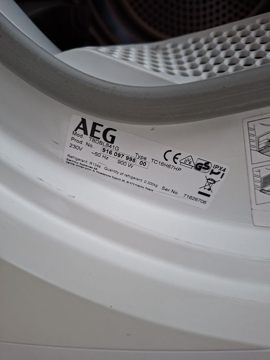 Сушилня AEG термо помпа
