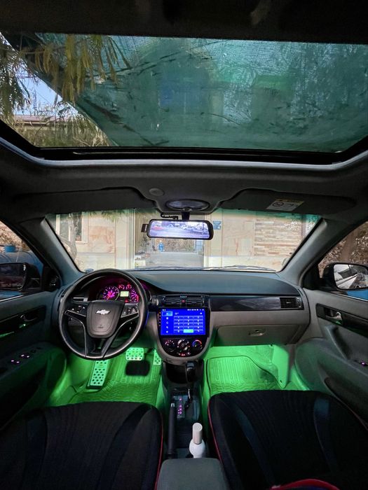 Jentra 3-pozitsiya Elegant plus Full navarod sotiladi. Obmen ham bor