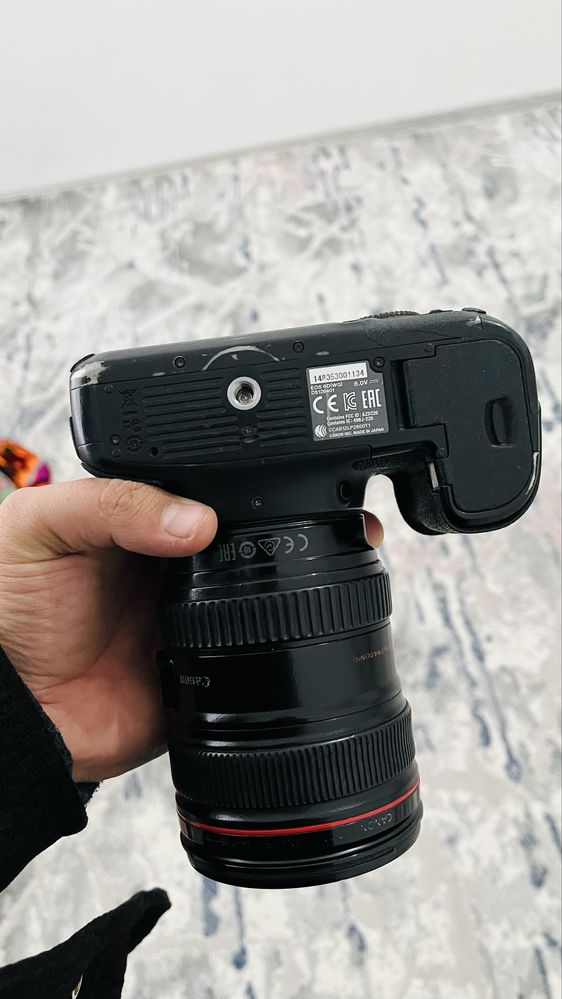 Canon 6D aparat sotiladi