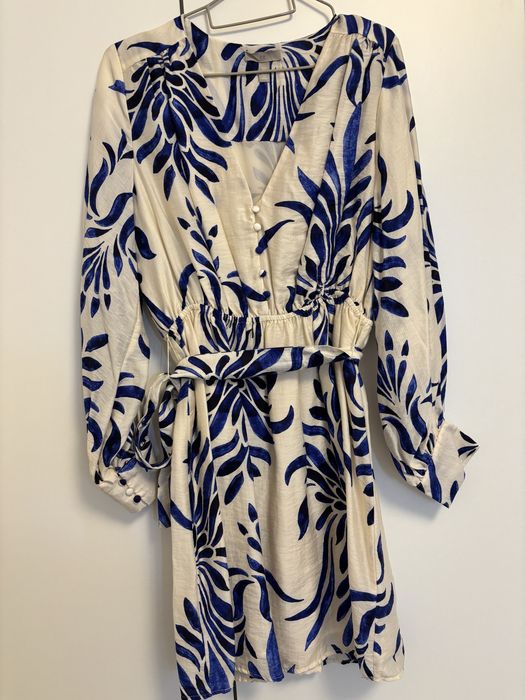 Rochie H&M cu model noua