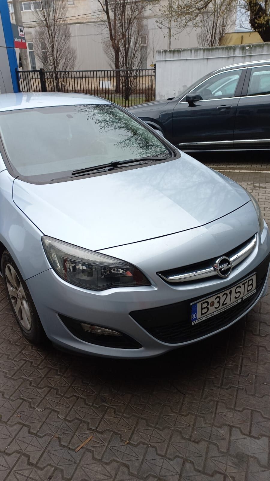 Vând Opel Astra J 2017