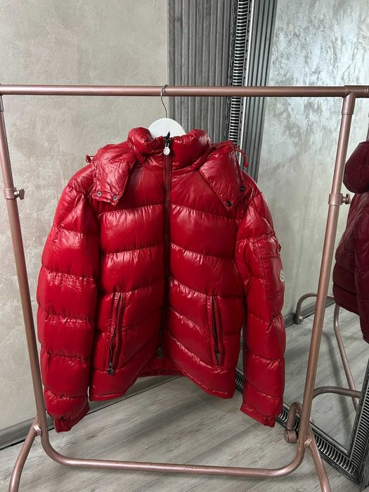 Мъжко яке в червен цвят