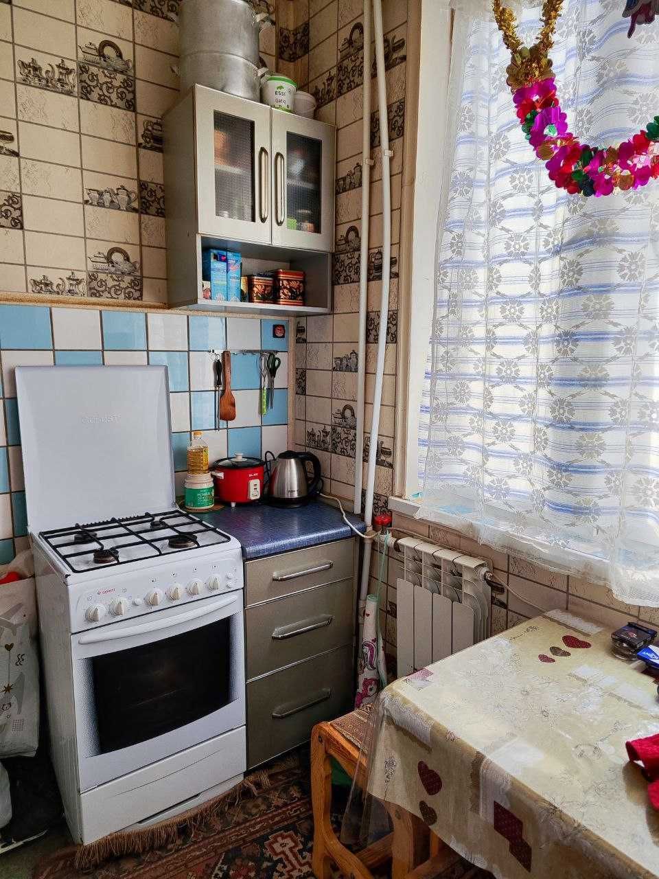 СРОЧНО !!! Продается квартира в Яшнабаде 2/3/4 (50 кв/м ) Авиасозлар 3