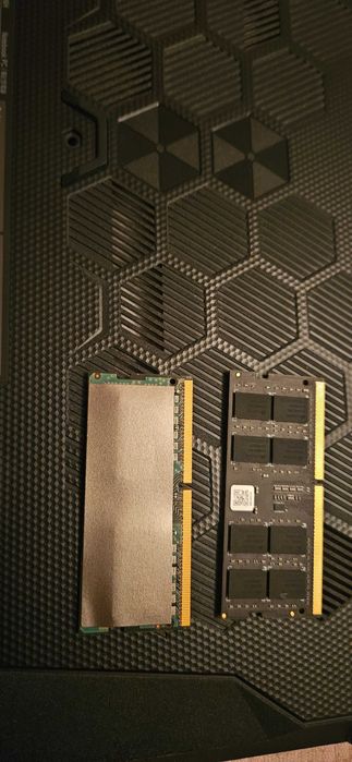 Vand 2 seturi de rami, 12 gb + 8 ddr4