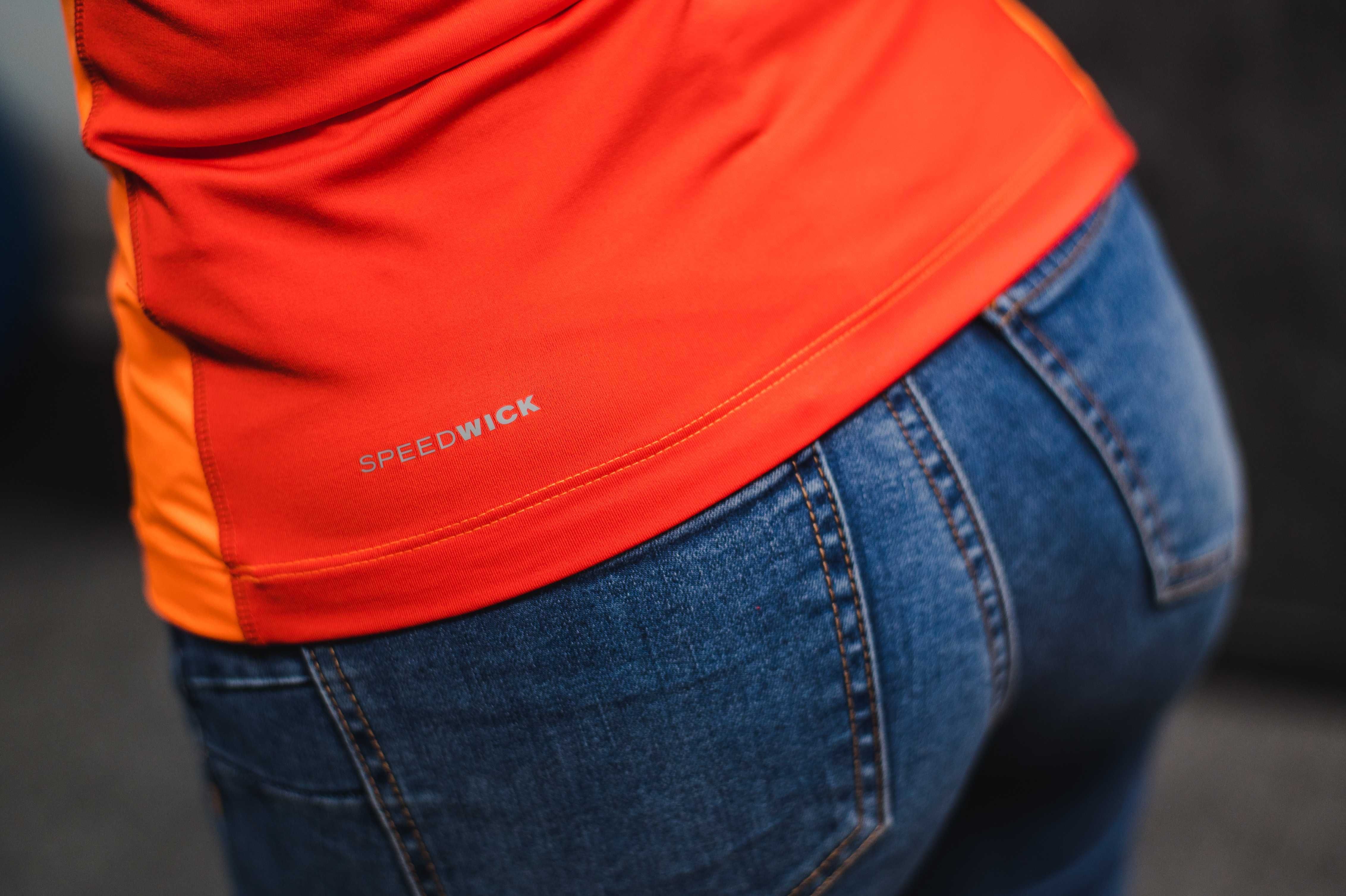 Reebok Crossfit потник с подплънки XS