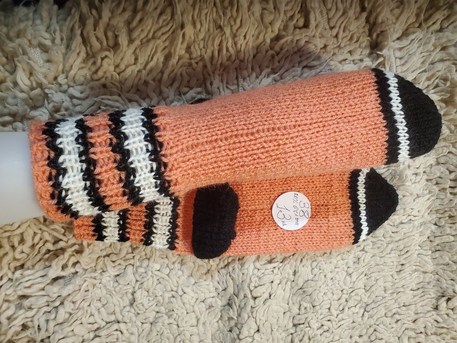 Ръчно плетени дамски чорапи размер 38