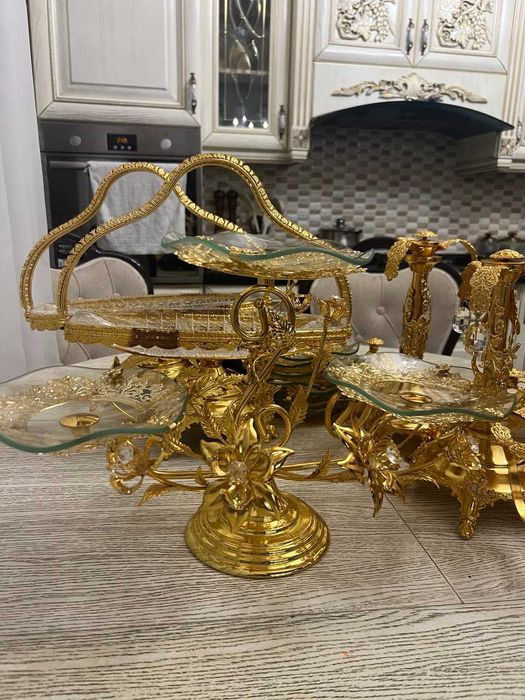 Срочно продаётся посуда!!!