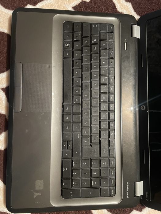Laptop  hp in stare de funcționare