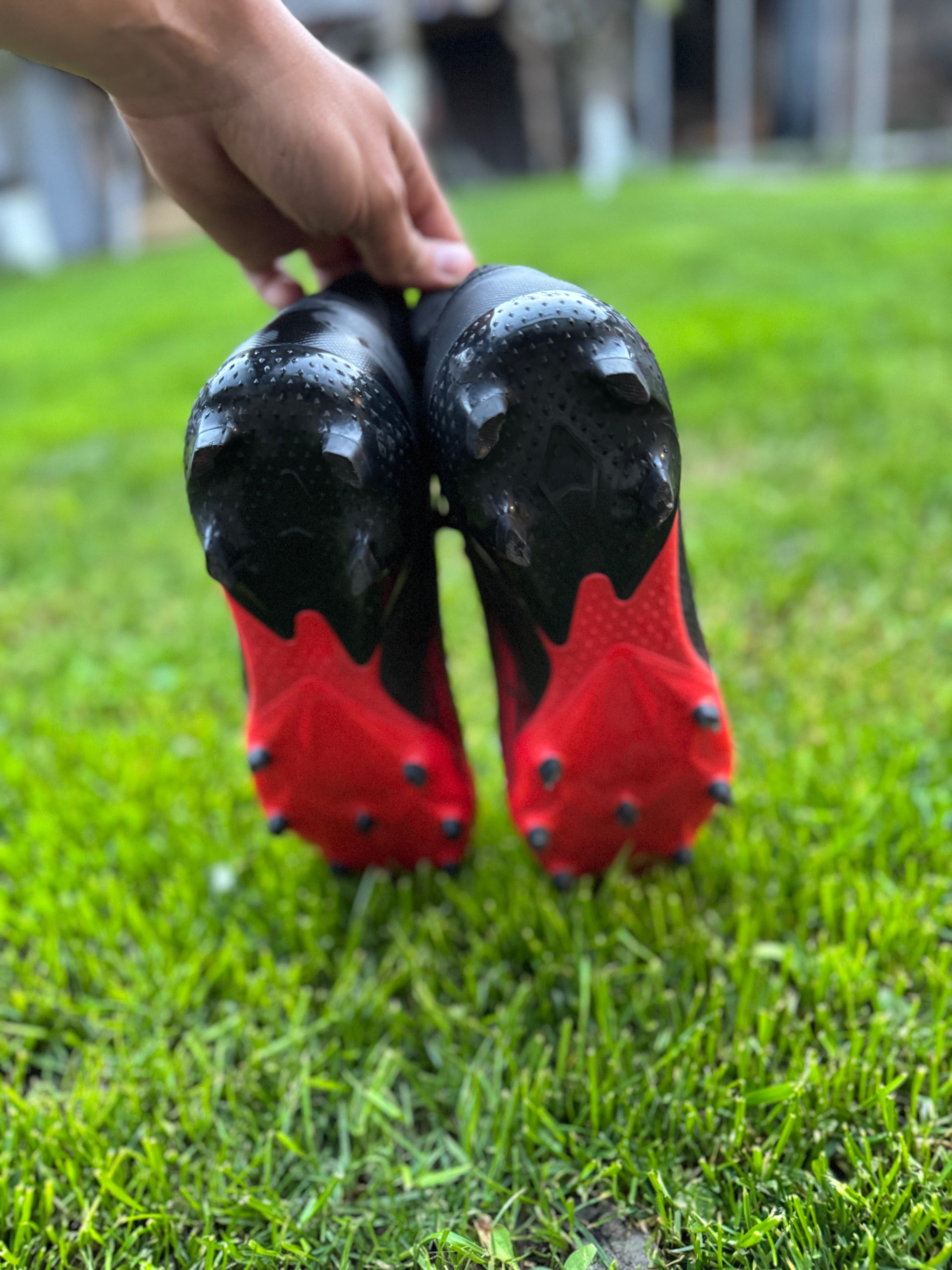 Бутонки Adidas predator - 47,5 !!