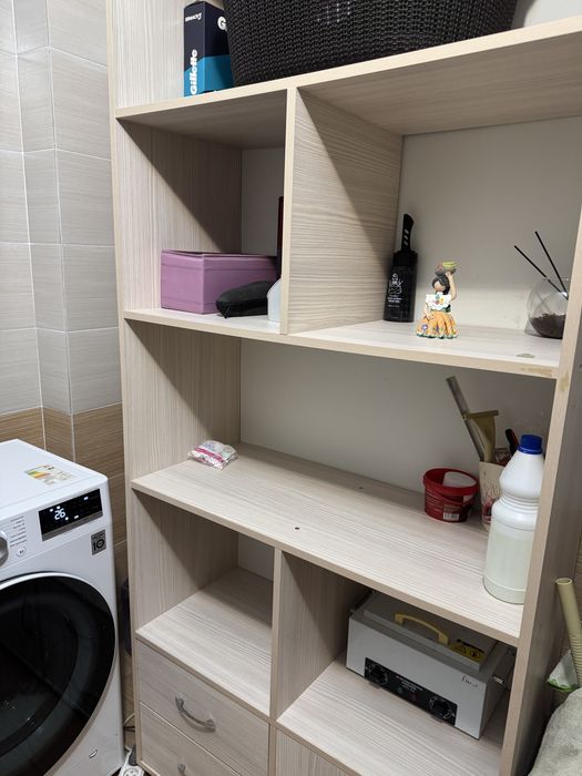 Продам шкаф в детскую, либо для книг