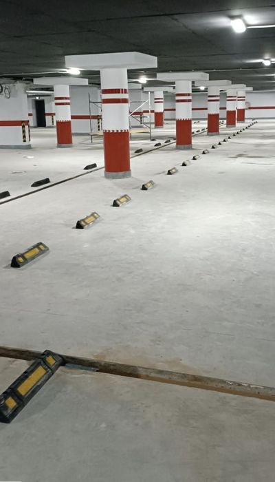 Колесоотбойник, парковочный барьер