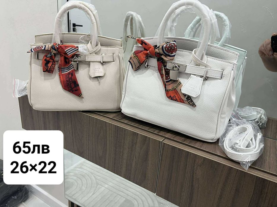 Топ модел малка и голяма