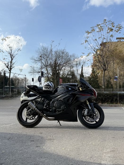 suzuki gsxr 750