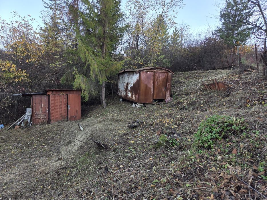 Почистване на запустели парцели и имоти