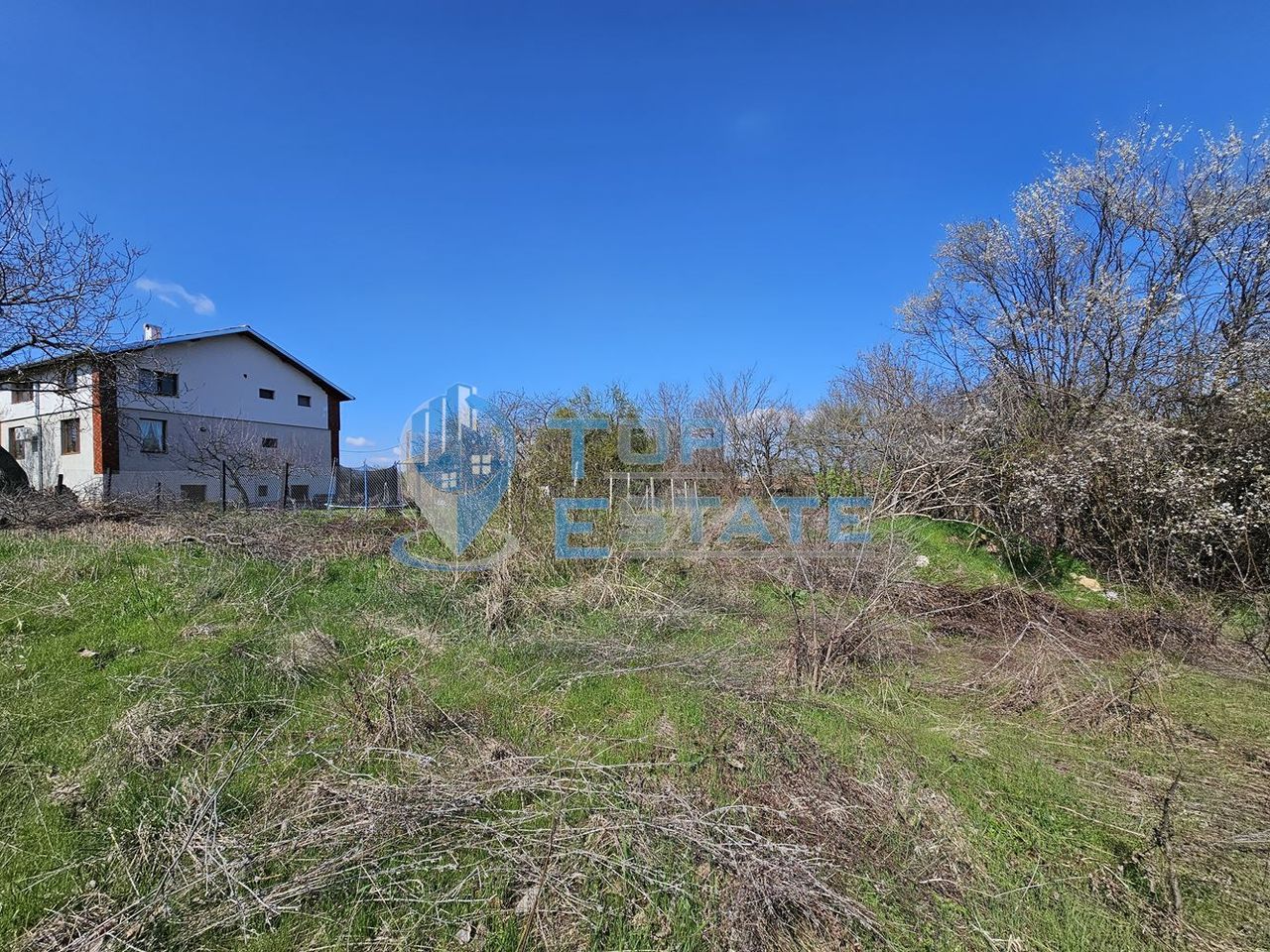 Продава се Парцел в с. Хотница, Област Велико Търново - 2230 кв.м за 6 €/кв.м - Снимка #4