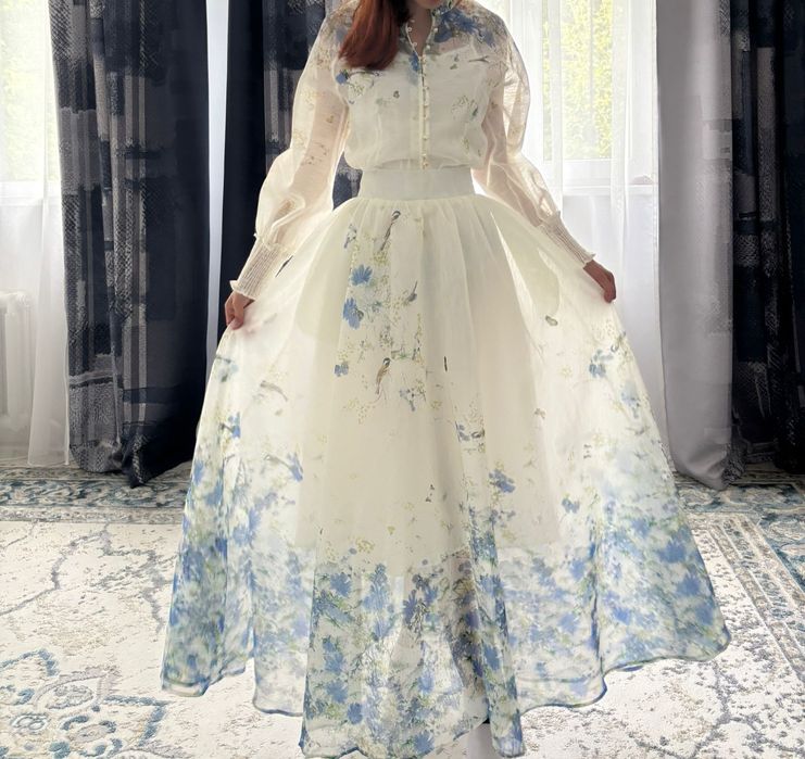 Платье праздничное