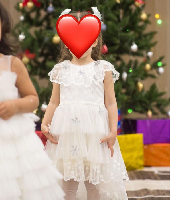 Платье праздничное