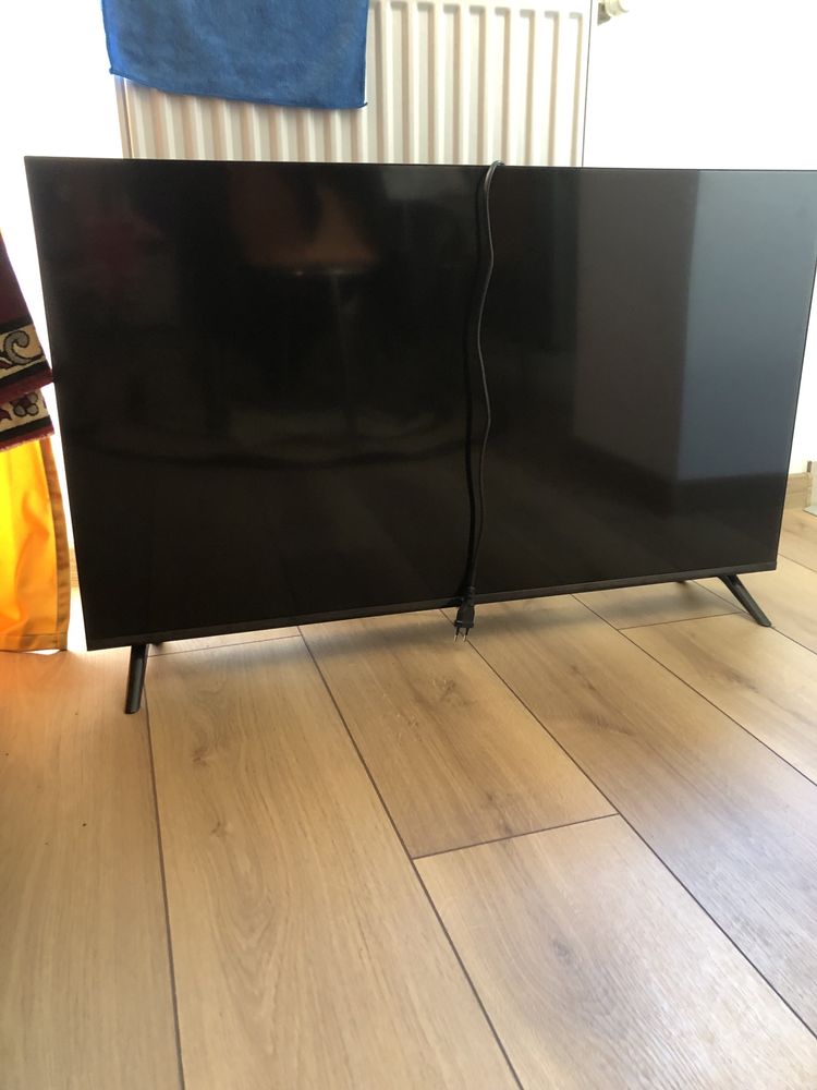 Vand televizor tcl