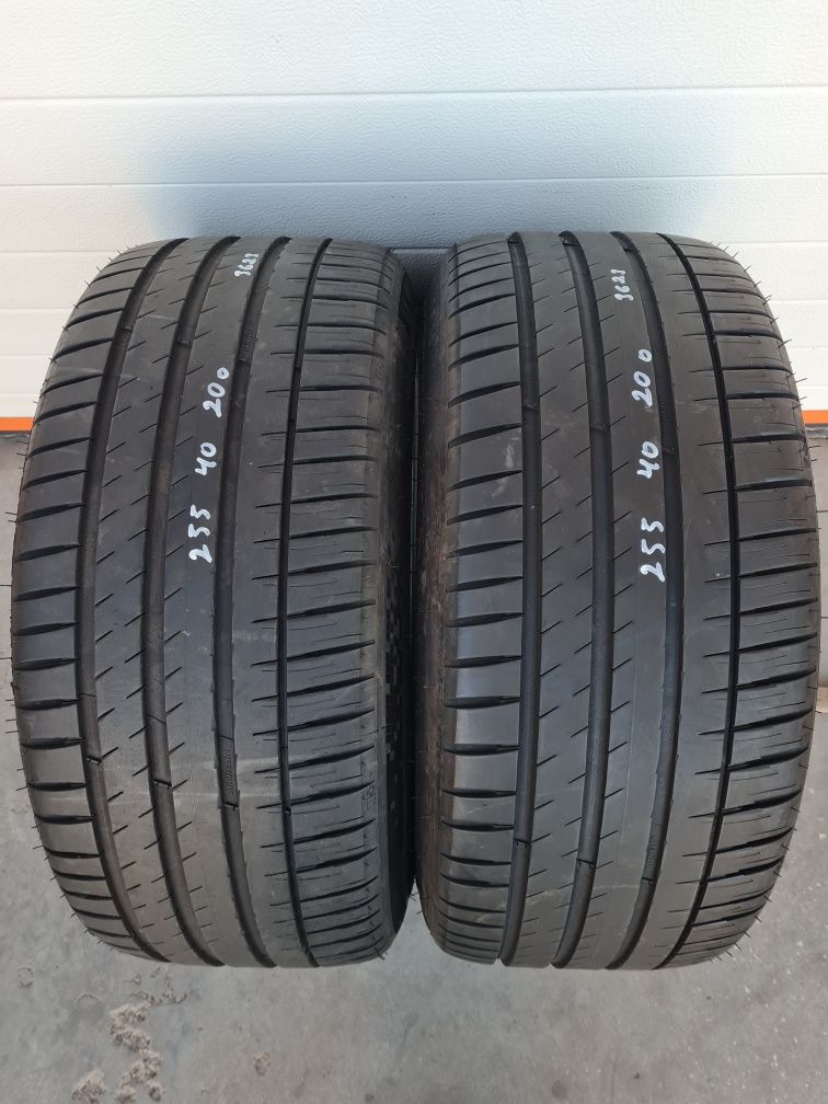 Летни гуми 2 броя MICHELIN PilotSport EV 255 40 R20 дот 3923