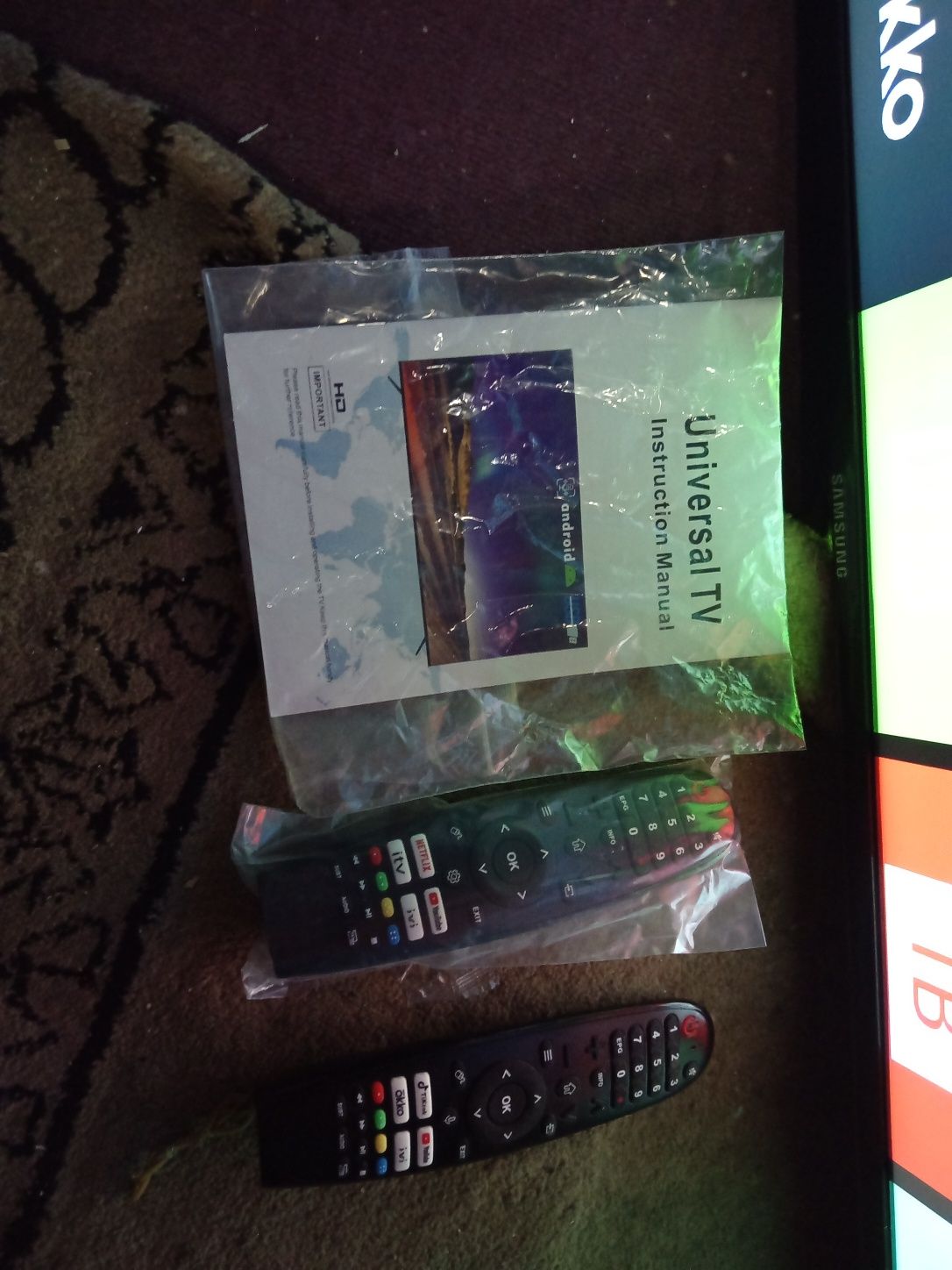 Продам 45 смарт новый телевизор
