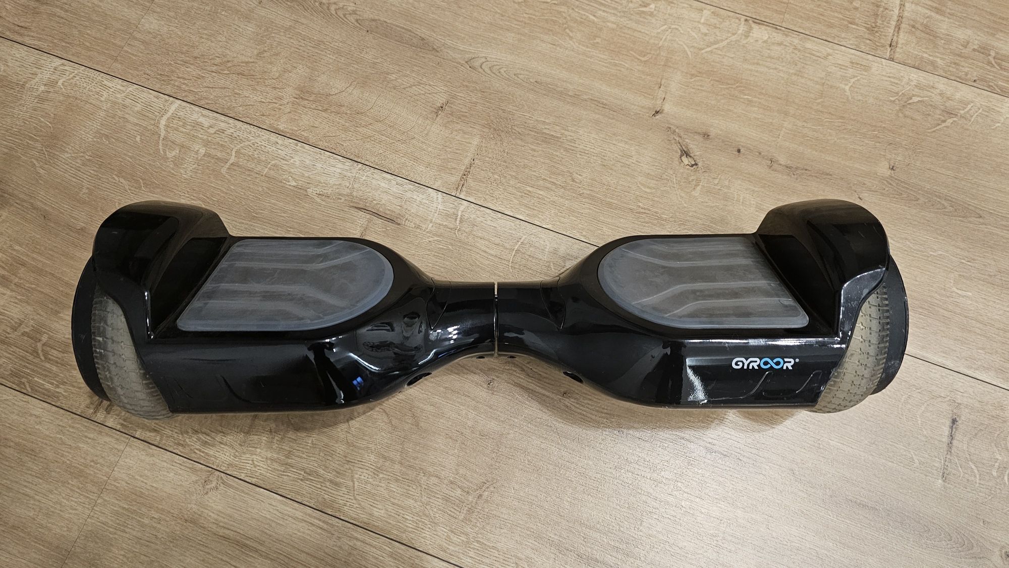 Hoverboard Gyroor G11 full LED Roti 6.5 inchi, Autonomie 6-13 KM
