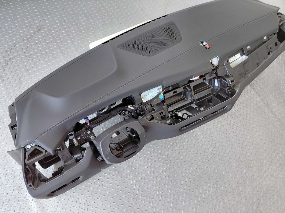 Ново Арматурно Табло BMW G05 LCI G07 LCI Facelift без Head Up