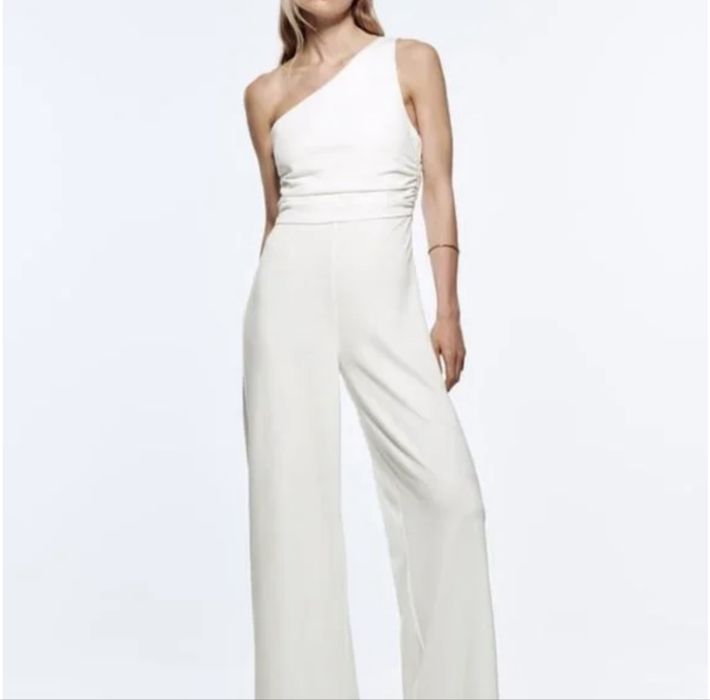 Бял гащеризон zara.