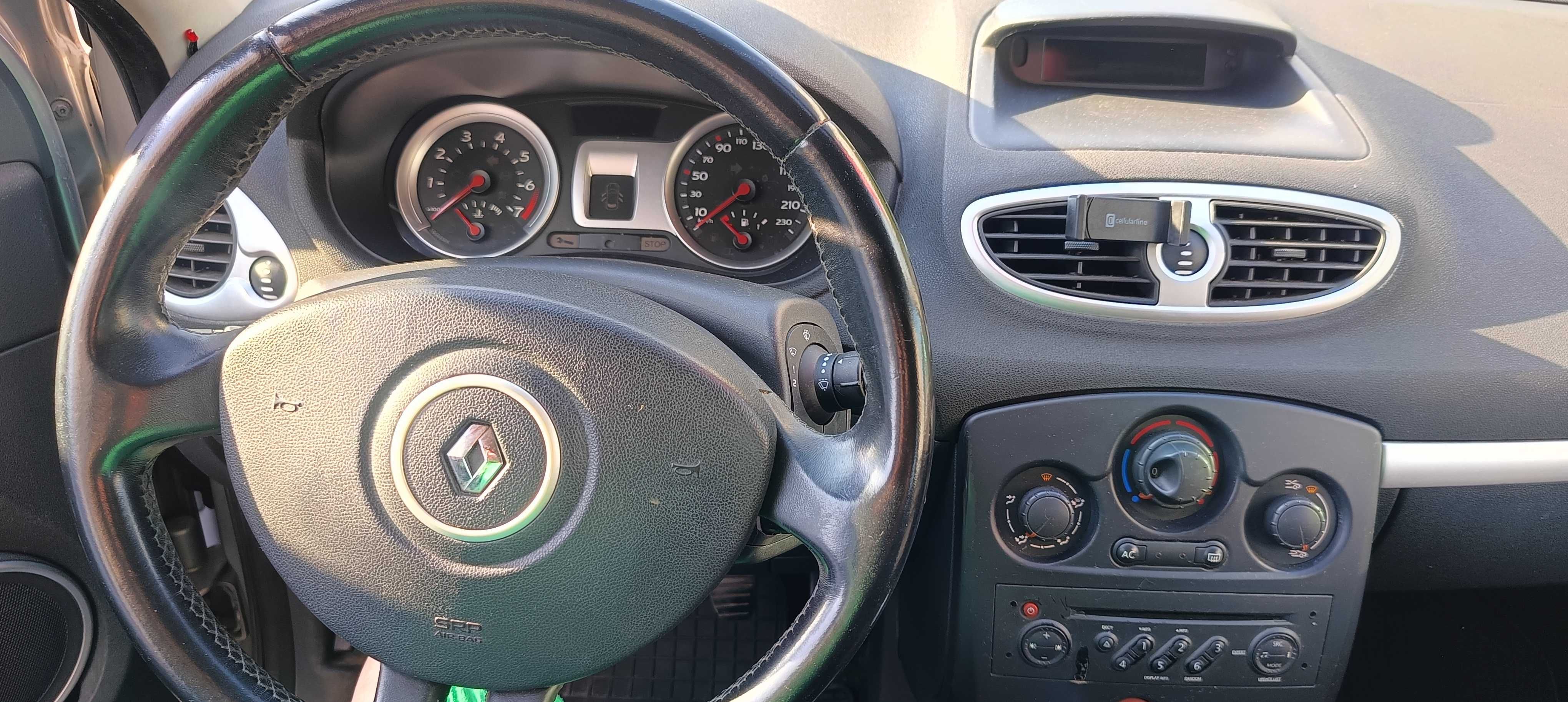 Рено clio 1,4 2008год