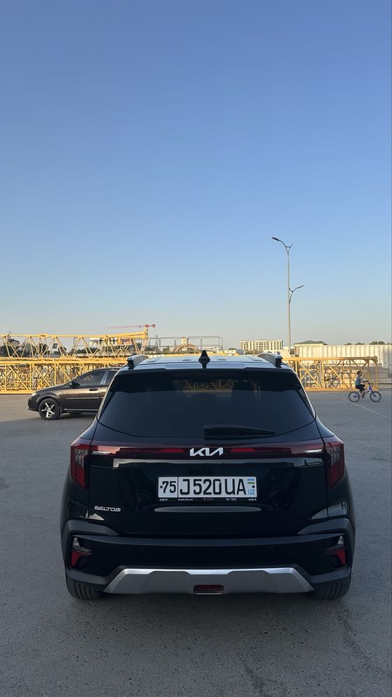Kia seltos.