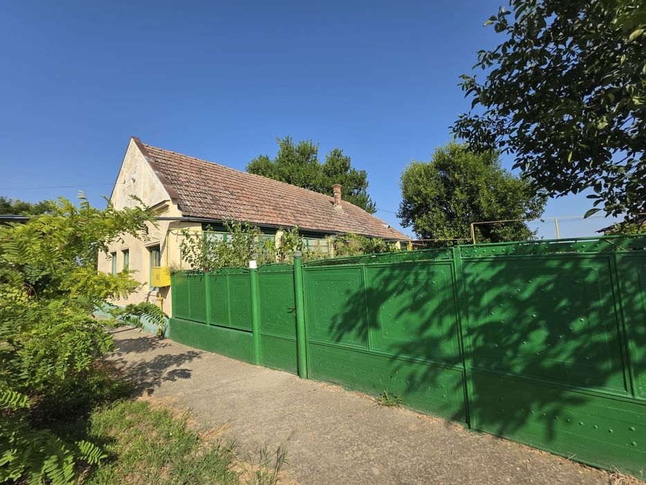 Casa localitatea satchinez