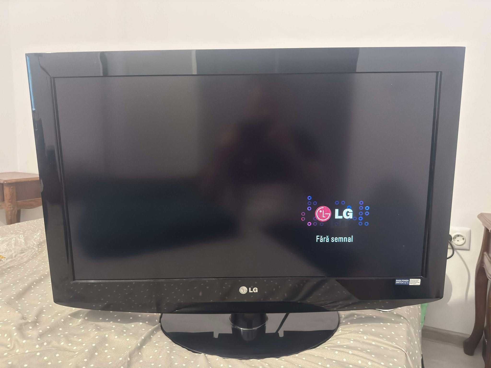 Televizor LG 32'' (32LH2000)