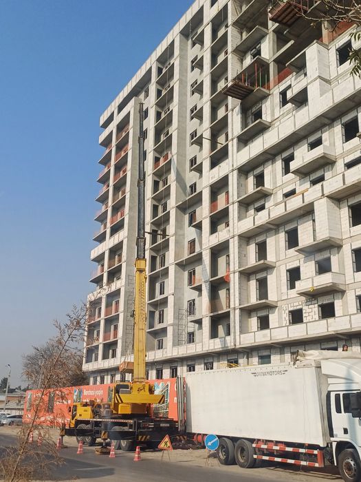 Avto kran xizmatii 30t dan 100t gacha