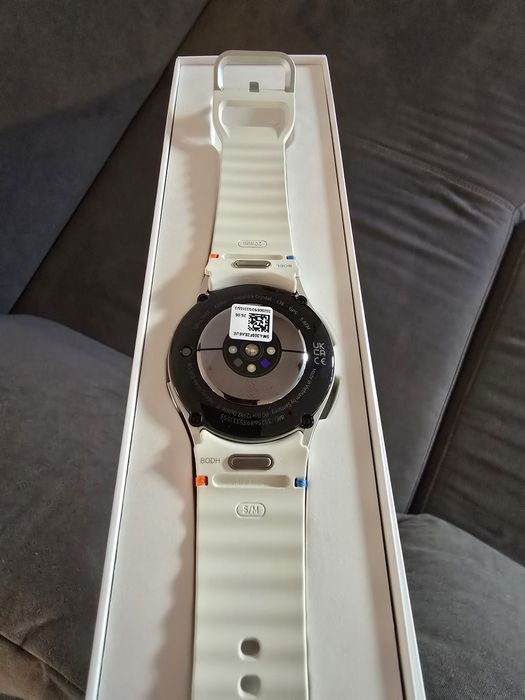 Samsung Galaxy Watch 7 LTE 40 mm nou cu garanție 2 ani