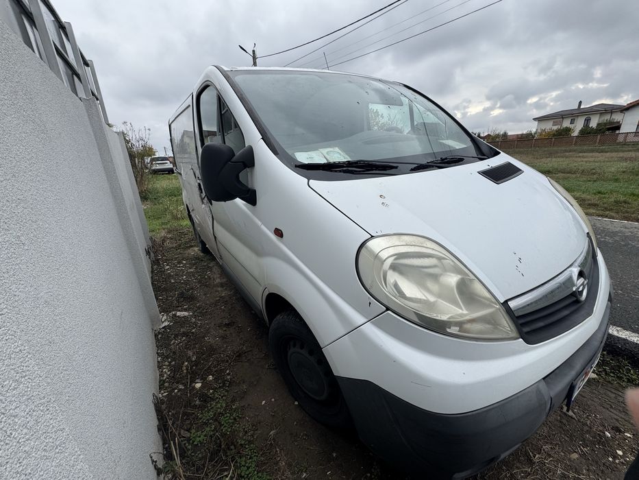 Opel Vivaro 2011