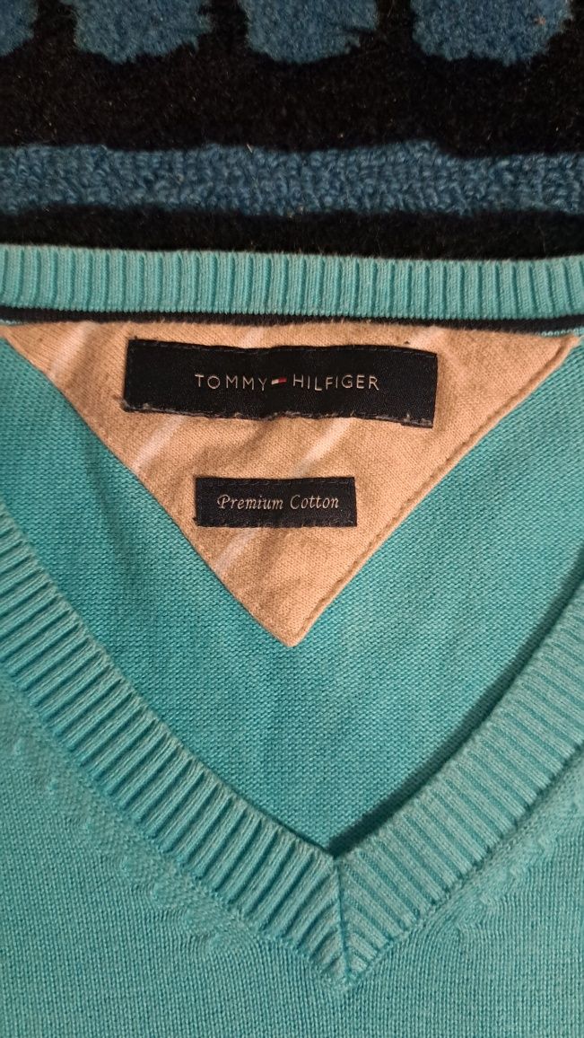 Vând bluză Tommy Hilfiger mărimea L