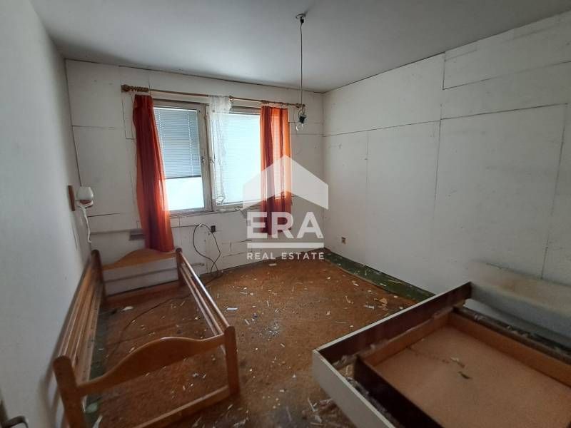 Продава се Двустаен апартамент в Варна, Възраждане 3 - 58 кв.м за 1466 €/кв.м - Снимка #2