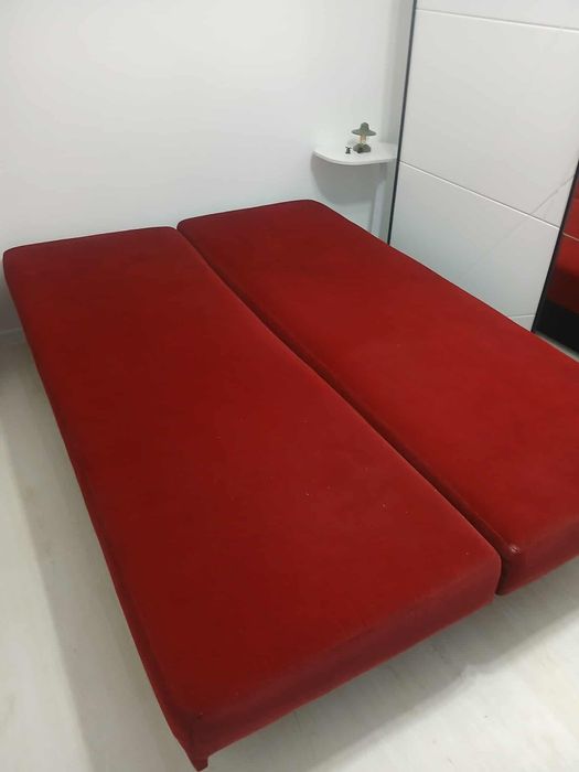 Canapea doua persoane extensibila