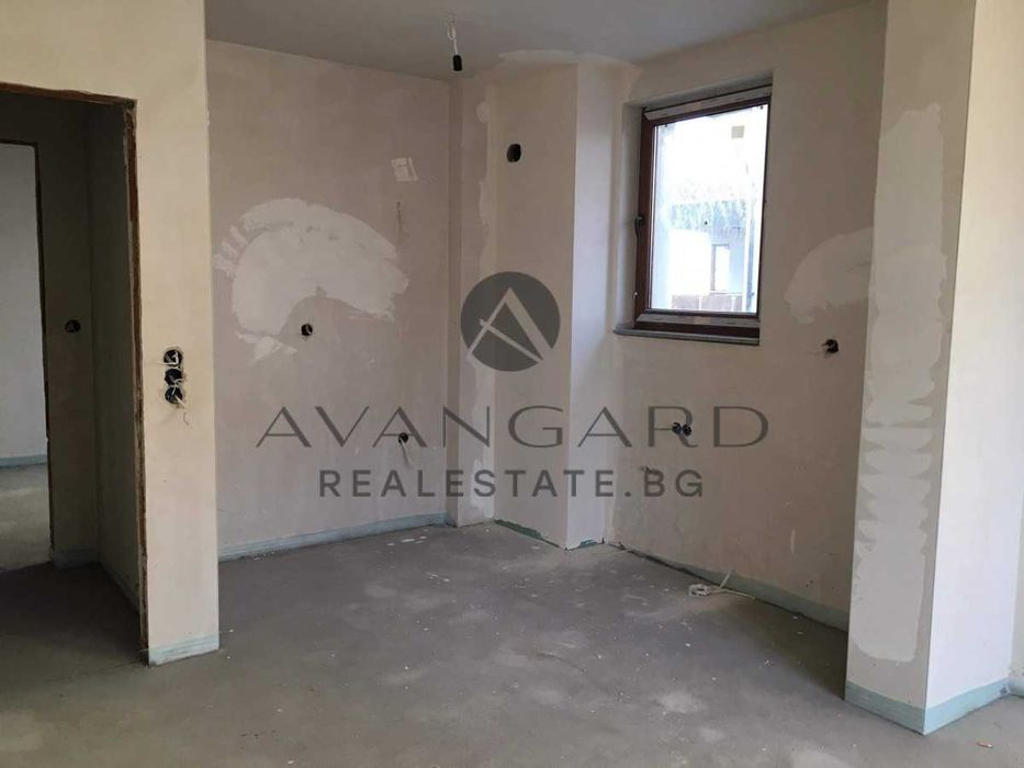 Продава се Двустаен апартамент в Пловдив, Южен - 69 кв.м за 1282 €/кв.м - Снимка #2