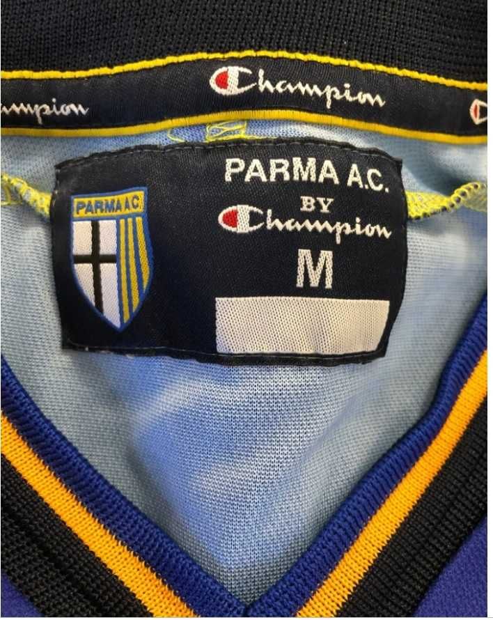 Bluza de joc Parma semnata de Adrian Mutu