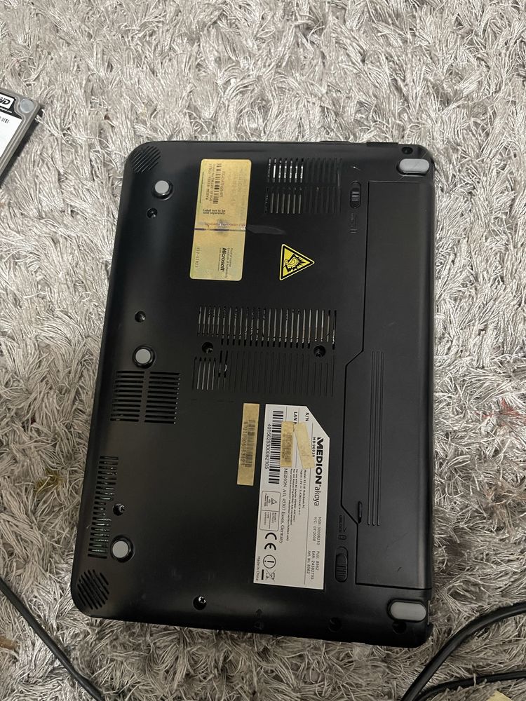 Laptop mini ! Bateria ii tine